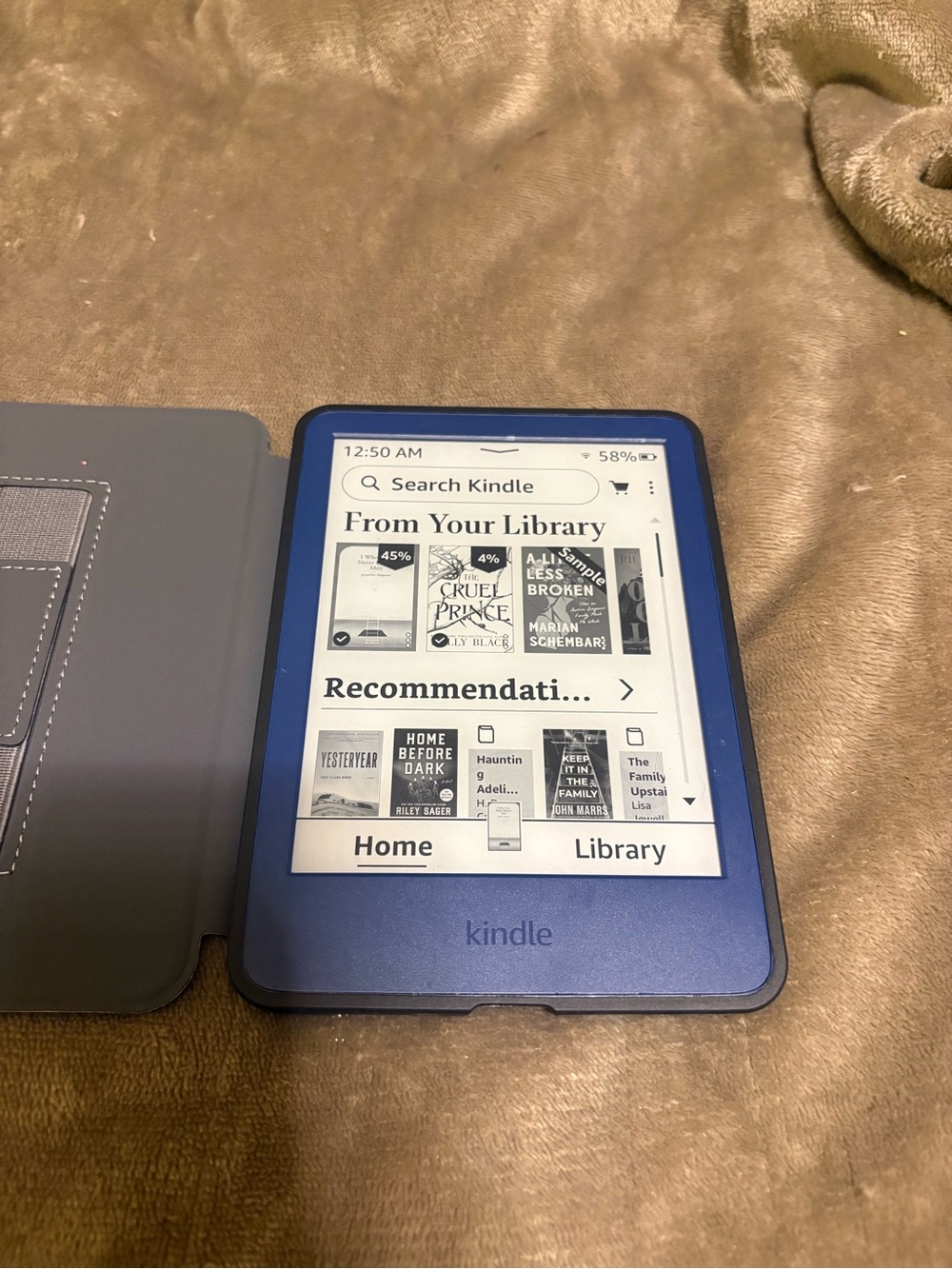💙 BLUE Kindle 11 Basic 16gb e-reader 💙